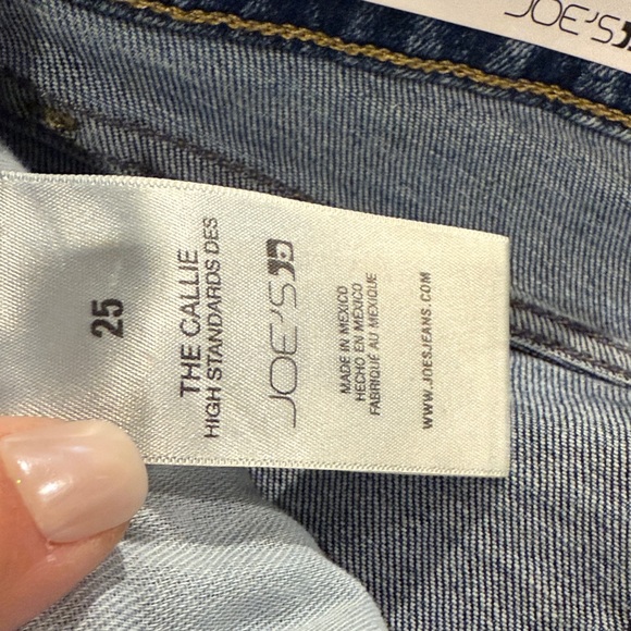 Joe's The Calie Jeans - Picture 3 of 9